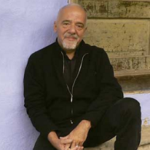 Paulo Coelho ofrece comprar The Interview y publicarla gratis en su blog